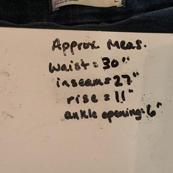 We The Free – CRVY Infinite Stretch Tapered Leg  Pull-On Jeans – Size L Mock Fly - Picture 8 of 8